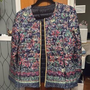 Gorgeous size M Lily Pulitzer reversible down jacket. Like new